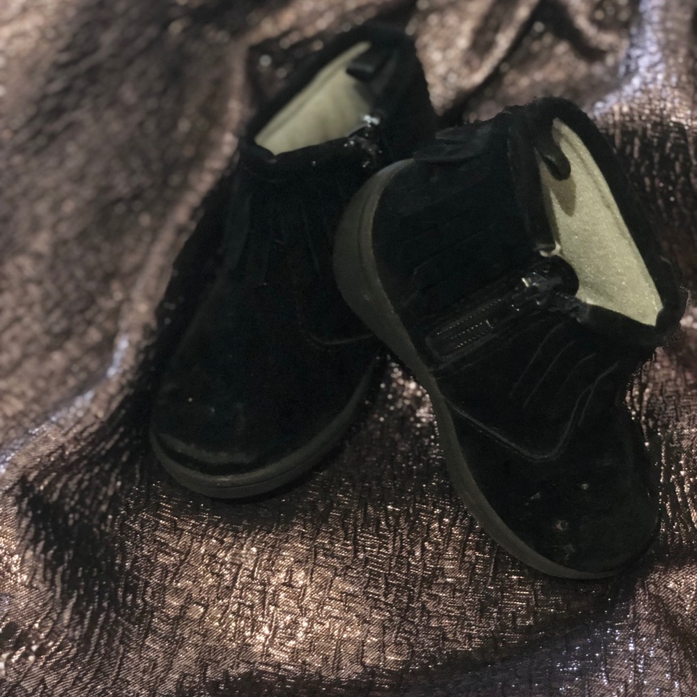 Toddler girl boots